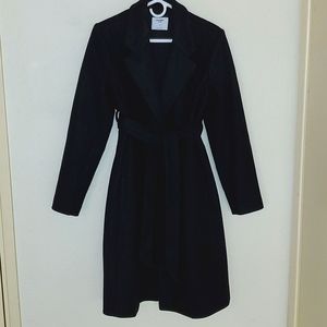 Maternity tie-waist winter coat